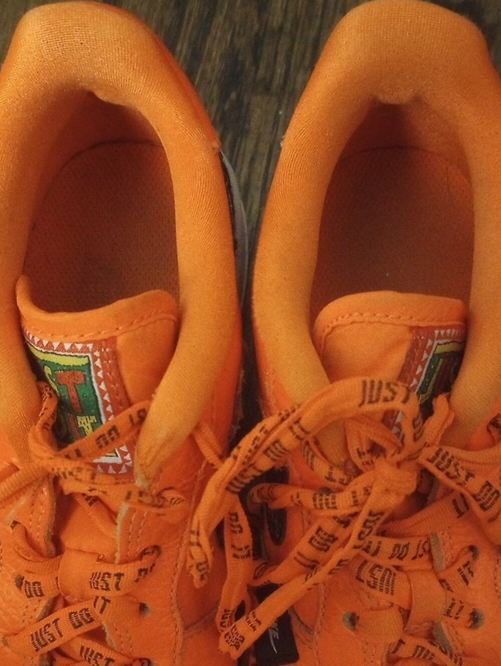 Nike Kids Orange Low Top Sneakers with 'Just Do It' Accents Sz 5.5Y - Picture 14 of 16